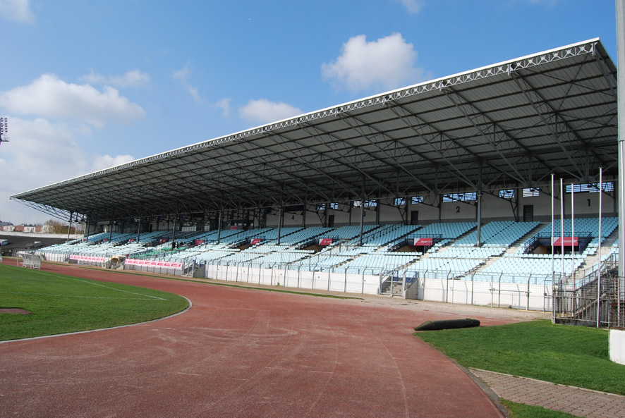 RÃ©sultat de recherche d'images pour "stade yves du manoir Ã  colombes"