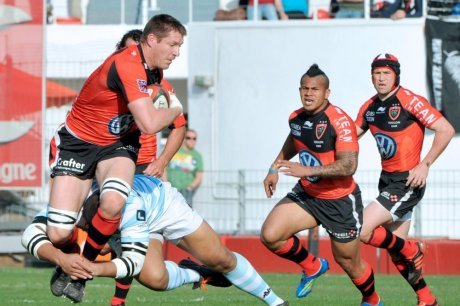 toulon-racing-metro-le-24-mars-dernier-au-stade-mayol_1022483_460x306