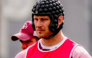 Jean-Luc Du Preez avec son casque